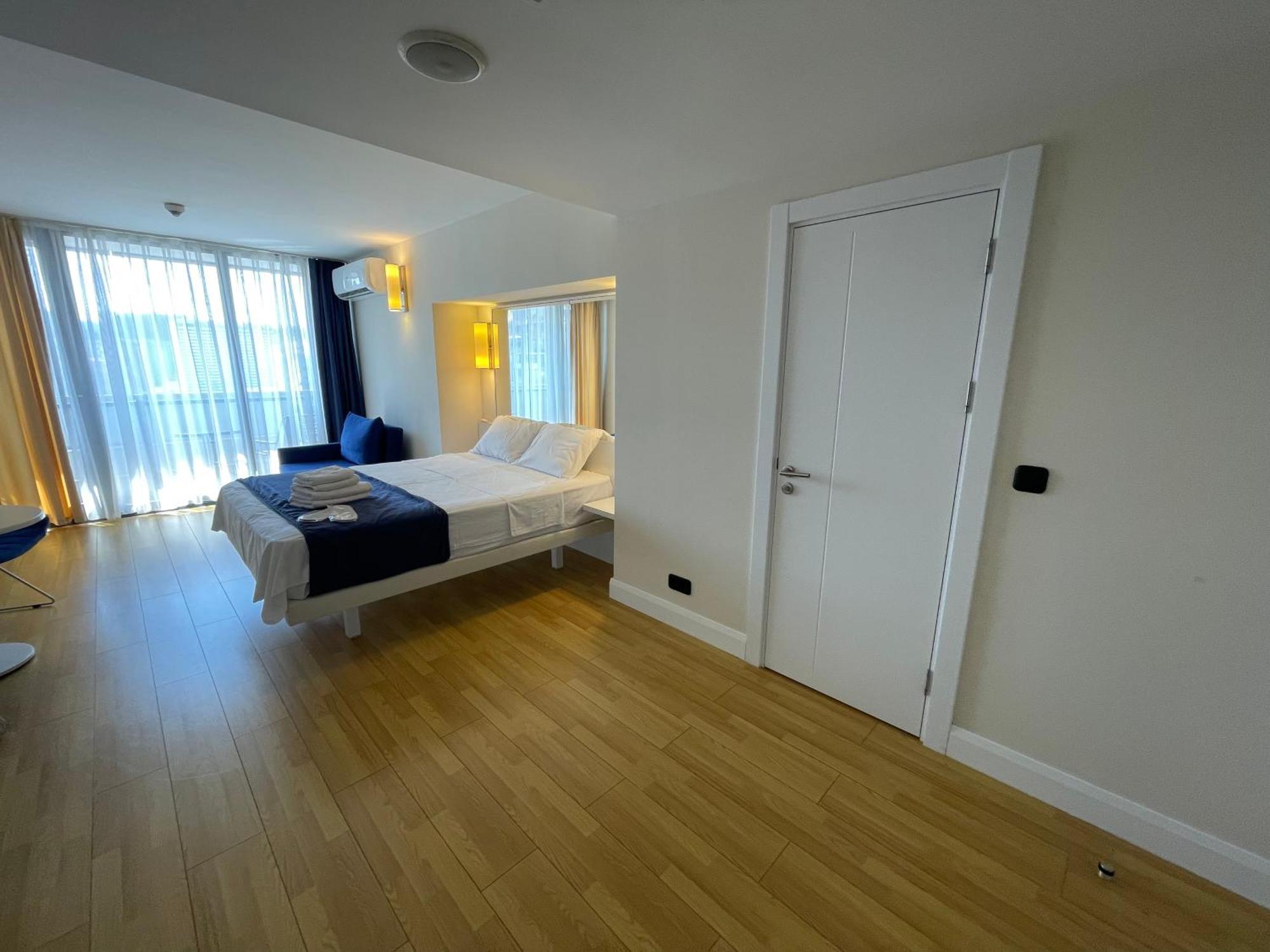 Orbi City Sea View Batumi Exterior foto